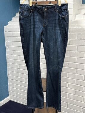 Sonoma Women's Dark Blue Straight Leg Jeans